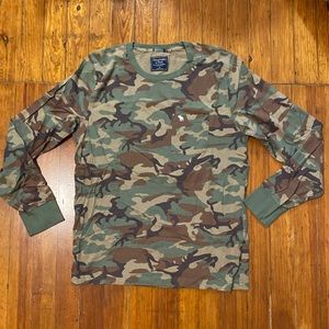 Mens long sleeve Abercrombie Tee Camo Print
